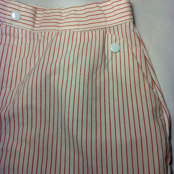 Vintage 1960s Shorts Women Size 11 White Red Striped Snap Pockets Hong Kong READ - Picture 6 of 15